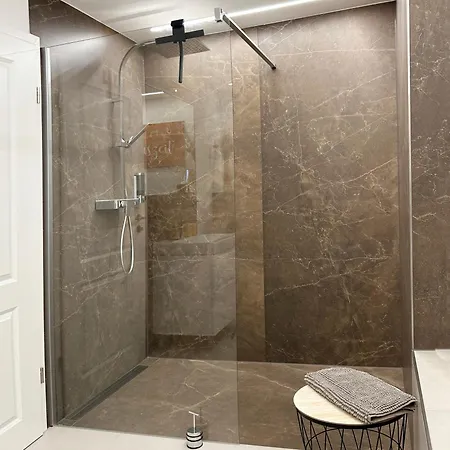 Apartment Herrmanns Häuser - Leipziger Neuseenland - Großzügiges - Wlan - Parkplatz - Rötha