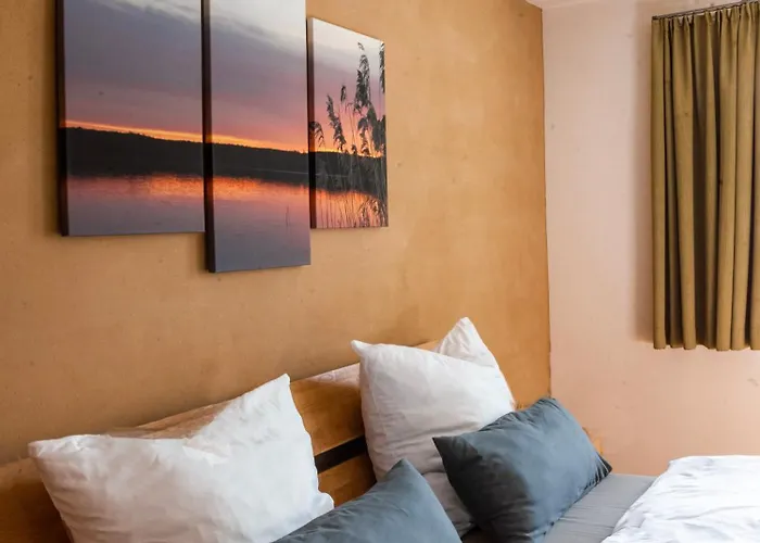 Herrmanns Haeuser - Leipziger Neuseenland - Grosszuegiges - Wlan - Parkplatz - *